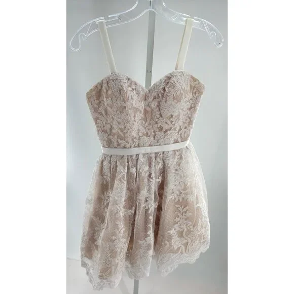 La Femme | Dresses | Size La Femme White Dress | Poshmark